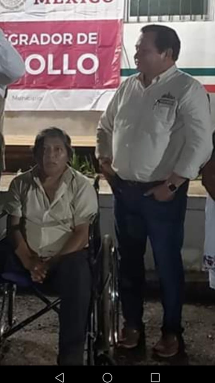“Huacho” obliga a ancianos y a discapacitados a acudir por sus apoyos a pesar de su condición