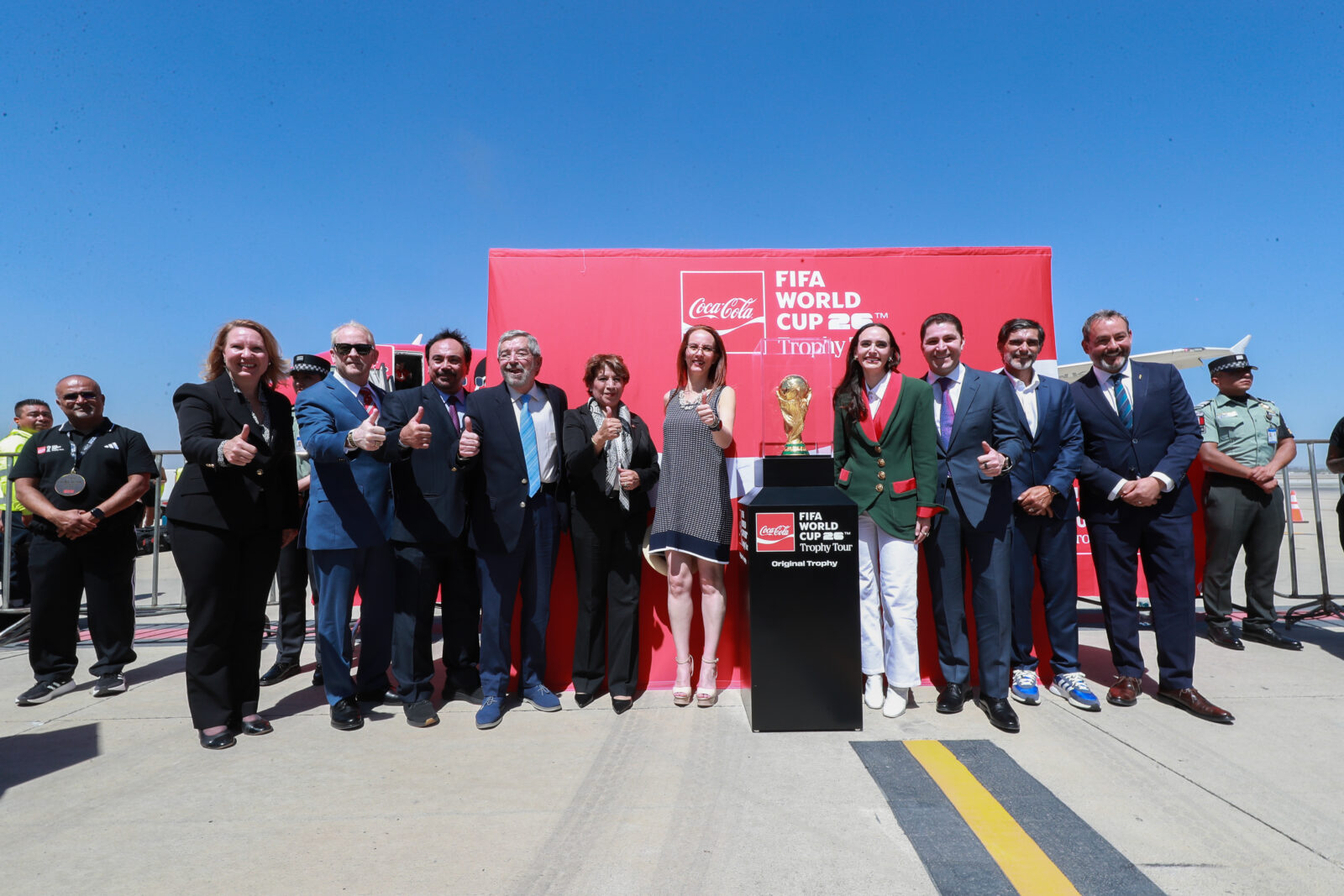 Inicia tour del trofeo de la Copa Mundial de la FIFA en México, en Mérida 21 y 22 de marzo.