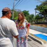 Cecilia Patrón supervisa construcción de rampas para mayor accesibilidad en parques de Mérida