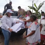 DIF Yucatán mantiene atención permanente a familias afectadas por lluvias en el sur de Mérida