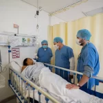 Avanza transformación de la salud en Yucatán con primera cirugía robótica en el estado
