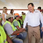Reivindica el Gobernador Joaquín Díaz Mena a trabajadoras y trabajadores de la construcción