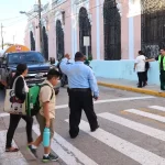 Policía de Mérida implementa operativo vial especial con motivo del regreso a clases.